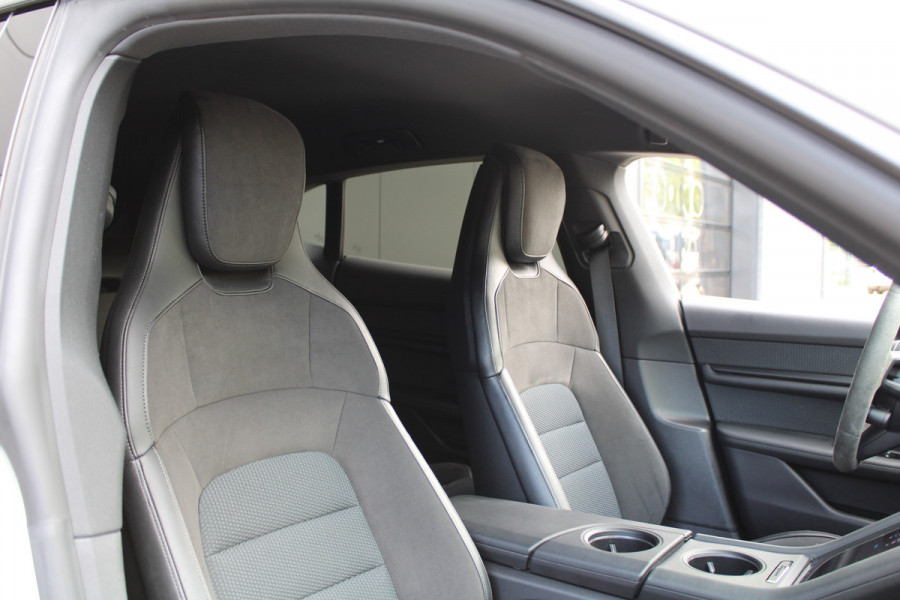 Porsche Taycan Cross Turismo 4 93 kWh | SPORT CHRONO | MEMORY | SPORTSTOELEN | STOEL & STUURVERW |