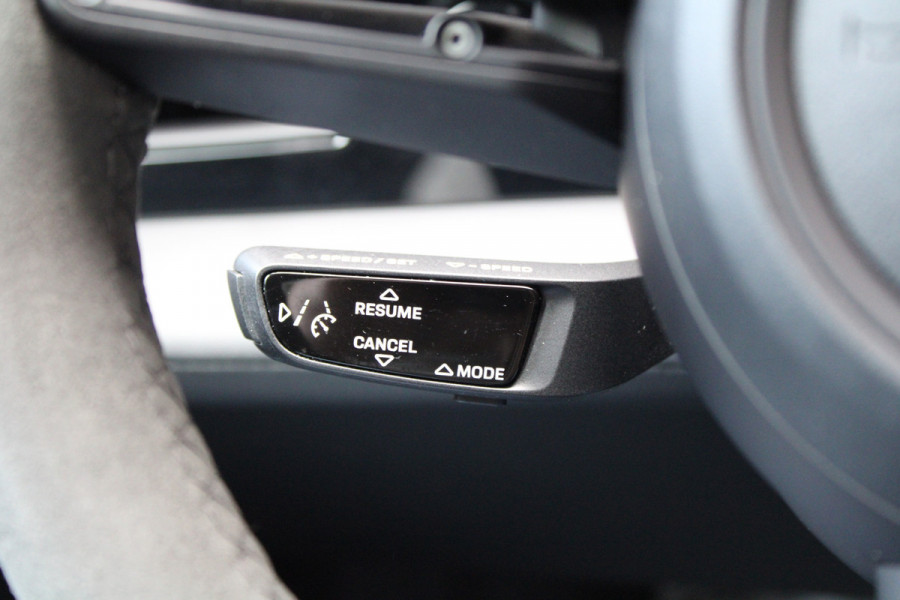 Porsche Taycan Cross Turismo 4 93 kWh | SPORT CHRONO | MEMORY | SPORTSTOELEN | STOEL & STUURVERW |