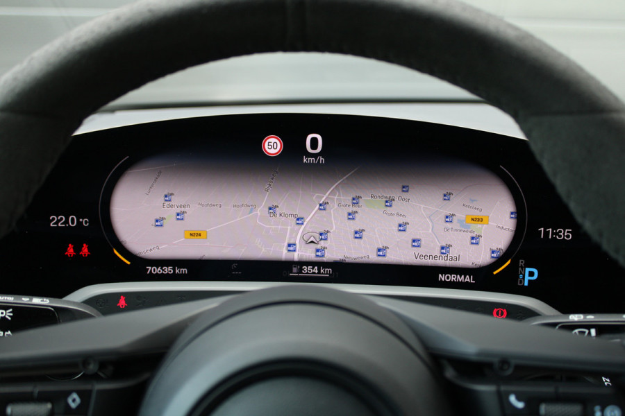 Porsche Taycan Cross Turismo 4 93 kWh | SPORT CHRONO | MEMORY | SPORTSTOELEN | STOEL & STUURVERW |