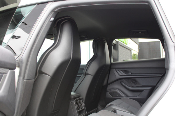 Porsche Taycan Cross Turismo 4 93 kWh | SPORT CHRONO | MEMORY | SPORTSTOELEN | STOEL & STUURVERW |