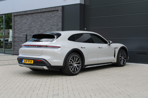 Porsche Taycan Cross Turismo 4 93 kWh | SPORT CHRONO | MEMORY | SPORTSTOELEN | STOEL & STUURVERW |