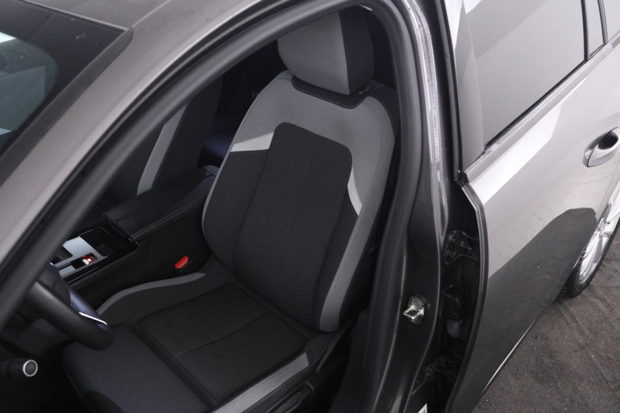 Opel Astra Sports Tourer 1.5 CDTI Business Elegance Automaat, Navigatie, Climate, Trekhaak