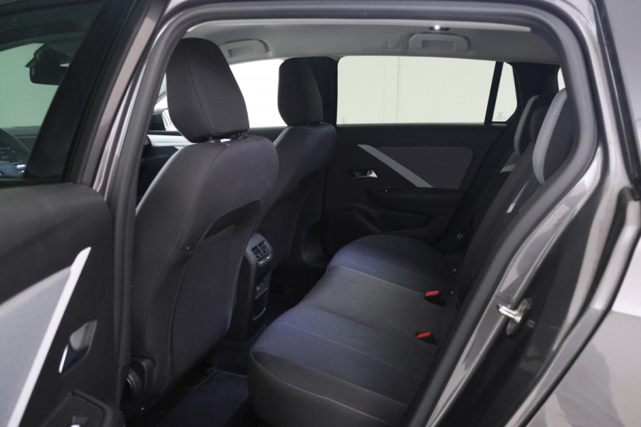 Opel Astra Sports Tourer 1.5 CDTI Business Elegance Automaat, Navigatie, Climate, Trekhaak