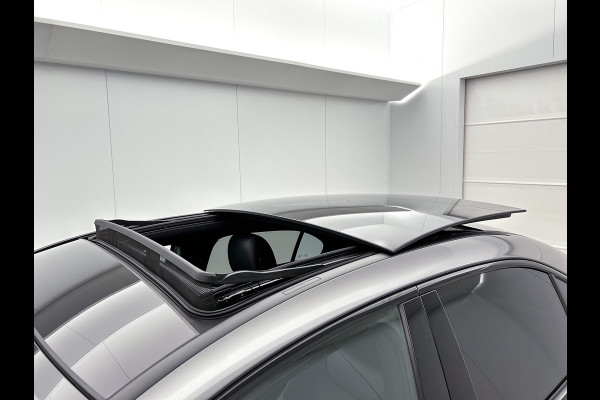 Mercedes-Benz A-Klasse 180 AMG Line | Achteruitrijcamera | Sfeerverlichting | Panoramadak | Navigatie | Stoelverwarming | 24 maanden certified garantie