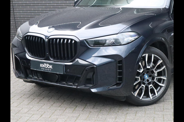 BMW X5 xDrive50e High Executive M Sport Pakket Automaat / Live Cockpit Plus / Panoramadak / Trekhaak / Luchtvering / Harman Kardon / Comfortstoelen / Warmtecomfortpakket / Sfeerverlichting / Active Protection / Shadow Line / 21 Inch