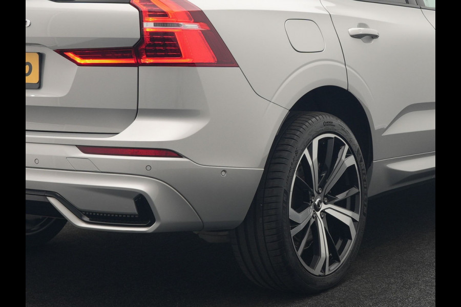 Volvo XC60 T6 AWD R-Design Plug In Hybrid 350pk LONG RANGE Dealer O.H. PHEV | Luchtvering | Trekhaak Af Fabriek | Panodak | Head Up | Adaptive Cruise | 360 Camera | Lederen Sportstoelen Massage & Ventilatie & Memory | Google Assistent | Apple Carplay | 21"L.M |
