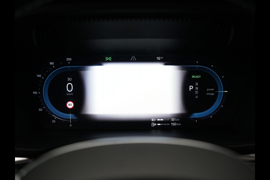 Volvo XC60 T6 AWD R-Design Plug In Hybrid 350pk LONG RANGE Dealer O.H. PHEV | Luchtvering | Trekhaak Af Fabriek | Panodak | Head Up | Adaptive Cruise | 360 Camera | Lederen Sportstoelen Massage & Ventilatie & Memory | Google Assistent | Apple Carplay | 21"L.M |