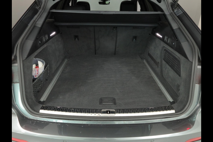 Audi A6 Avant 40 TFSI S edition 204pk | Panoramadak |Verwarmbare voorstoelen | 19'Lichtmetalen velgen |  Parkeercamera |