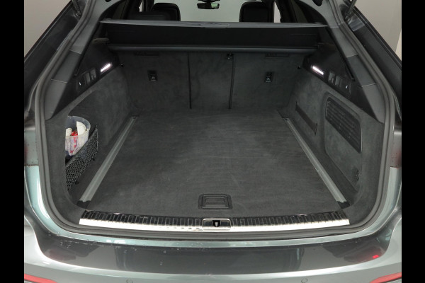 Audi A6 Avant 40 TFSI S edition 204pk | Panoramadak |Verwarmbare voorstoelen | 19'Lichtmetalen velgen |  Parkeercamera |