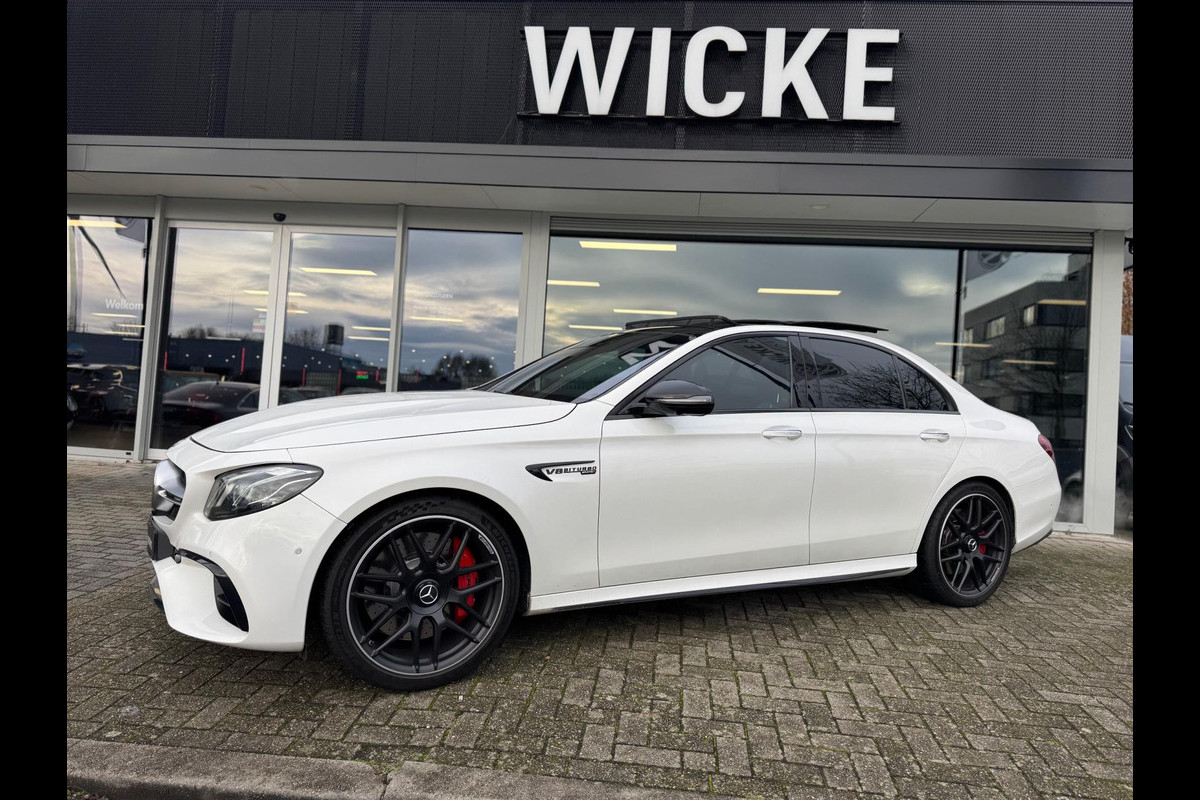 Mercedes-Benz E-Klasse AMG 63 S 4MATIC Softclose Panorama 360 Camera