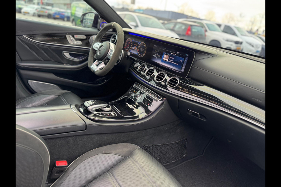 Mercedes-Benz E-Klasse AMG 63 S 4MATIC Softclose Panorama 360 Camera