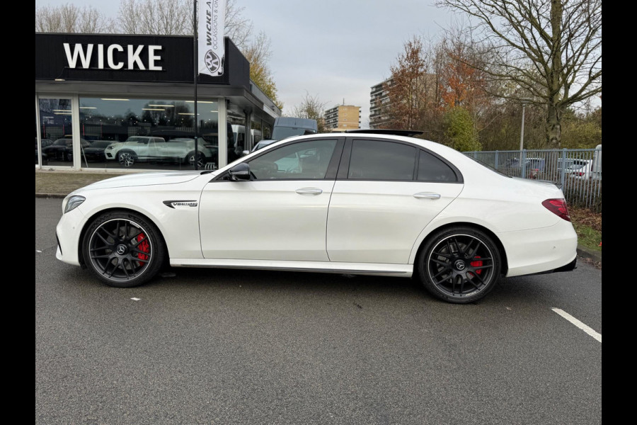 Mercedes-Benz E-Klasse AMG 63 S 4MATIC Softclose Panorama 360 Camera