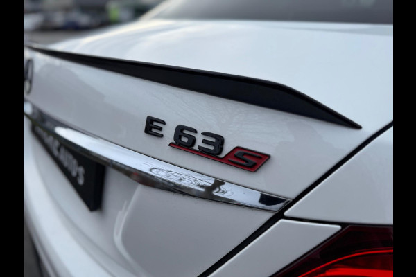 Mercedes-Benz E-Klasse AMG 63 S 4MATIC Softclose Panorama 360 Camera