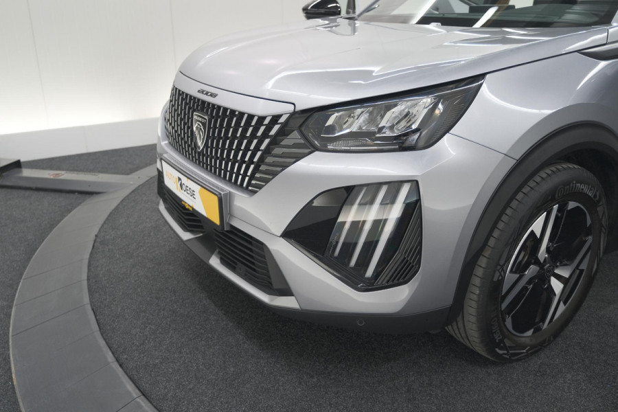 Peugeot 2008 PureTech 100 Allure | Camera | Navigatie | Parkeersensoren | Apple Carplay