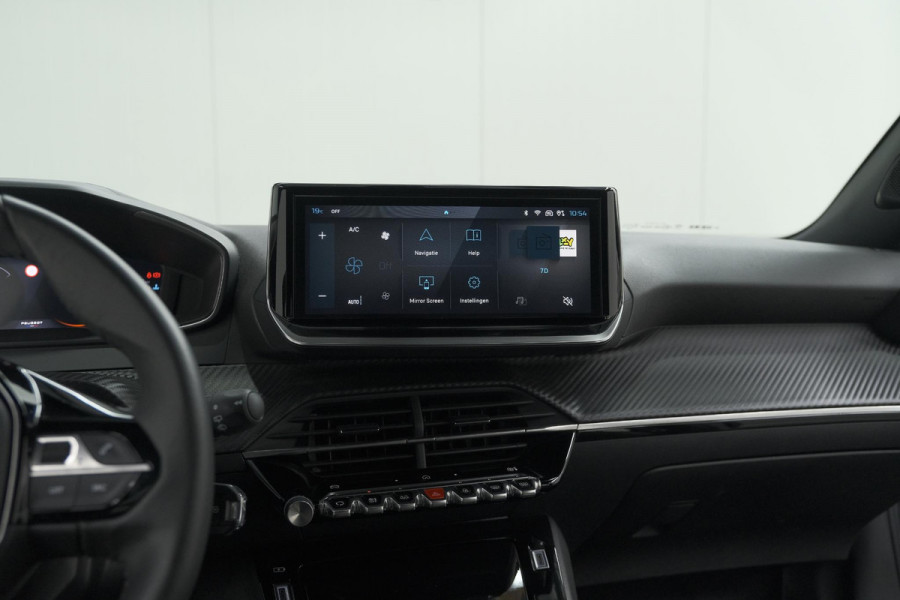 Peugeot 2008 PureTech 100 Allure | Camera | Navigatie | Parkeersensoren | Apple Carplay