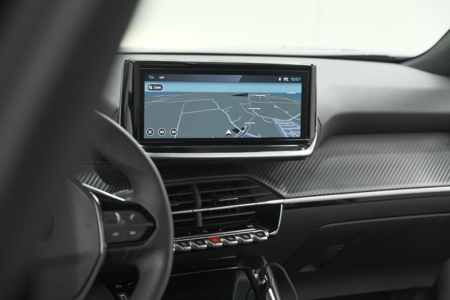 Peugeot 2008 PureTech 100 Allure | Camera | Navigatie | Parkeersensoren | Apple Carplay