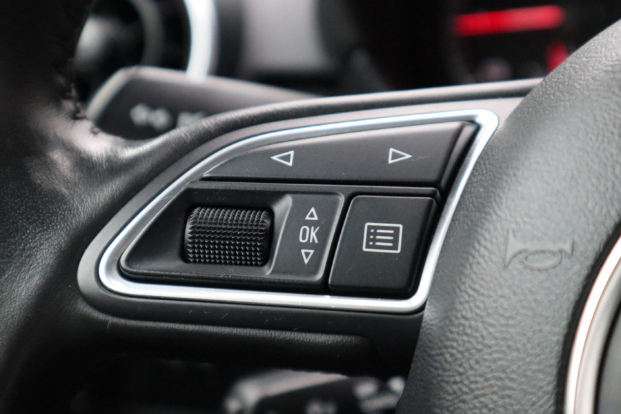 Audi A1 Sportback 1.0 TFSI Adrenalin | S-line | 5drs. | Cruise control |