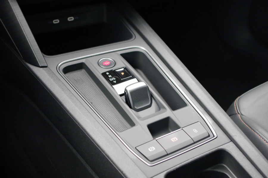 CUPRA Formentor 1.4 e-Hybrid 245 PK VZ Performance, Panoramadak, Leder, Memory, Winterpakket, Camera