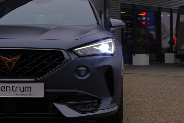 CUPRA Formentor 1.4 e-Hybrid 245 PK VZ Performance, Panoramadak, Leder, Memory, Winterpakket, Camera