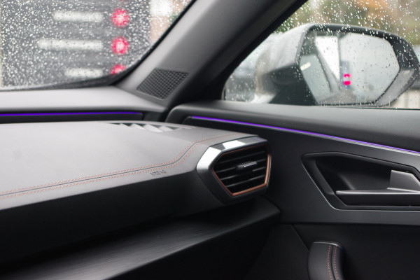 CUPRA Formentor 1.4 e-Hybrid 245 PK VZ Performance, Panoramadak, Leder, Memory, Winterpakket, Camera