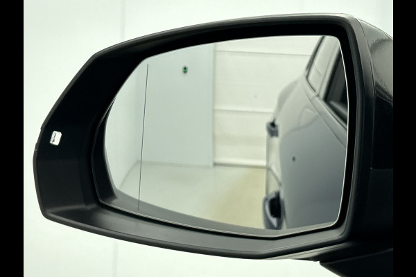 Audi Q5 2.0 TFSI quattro Sport Pro Line S(Perfect OnderH, Panorama, Digitale Dash, StoelV, Climate Con, Cruise Con, Etc)