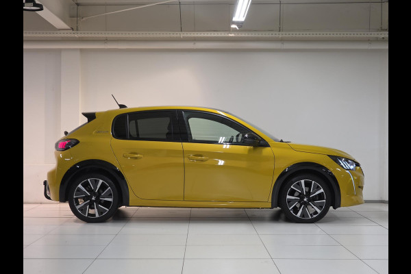 Peugeot 208 1.2 PureTech GT-Line Automaat | Trekhaak | Panoramadak | Navigatie