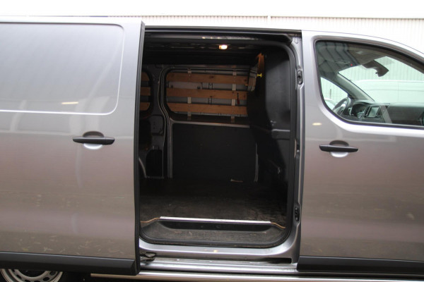 Peugeot Expert 2.0 BlueHDI 122PK L2H1 / Trekhaak / Camera / 3 zits