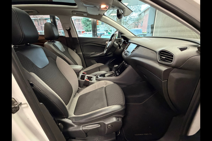 Opel Grandland X 1.2 Turbo Business Executive AUT. PANORAMADAK CRUISE NAVIGATIE APPLE CARPLAY LANE-ASSIST STOEL/STUURVERWARMING
