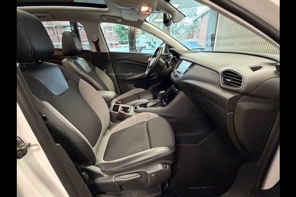 Opel Grandland X 1.2 Turbo Business Executive AUT. PANORAMADAK CRUISE NAVIGATIE APPLE CARPLAY LANE-ASSIST STOEL/STUURVERWARMING