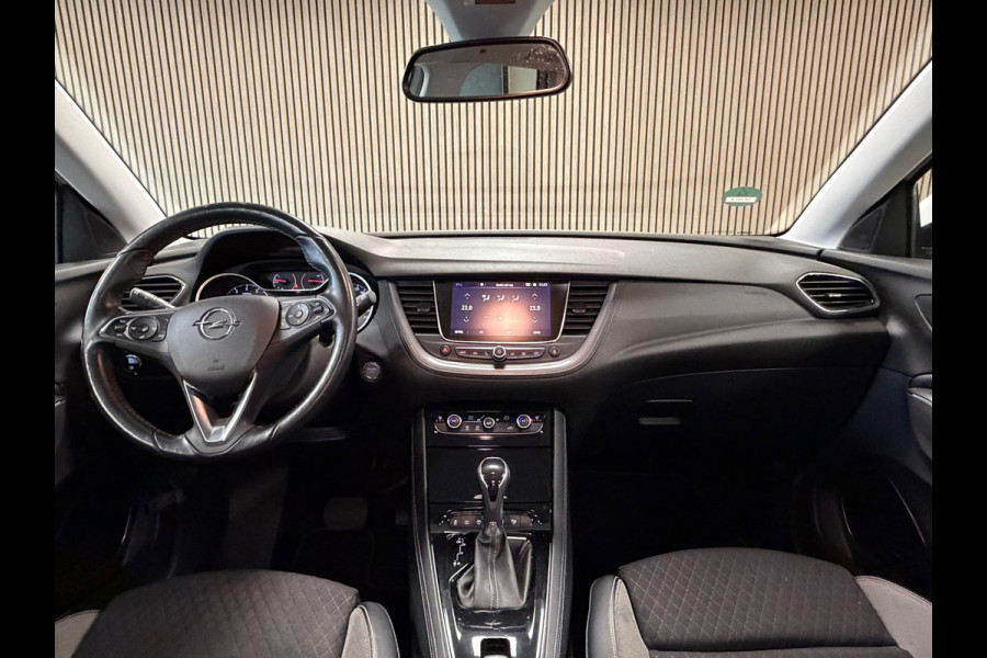 Opel Grandland X 1.2 Turbo Business Executive AUT. PANORAMADAK CRUISE NAVIGATIE APPLE CARPLAY LANE-ASSIST STOEL/STUURVERWARMING