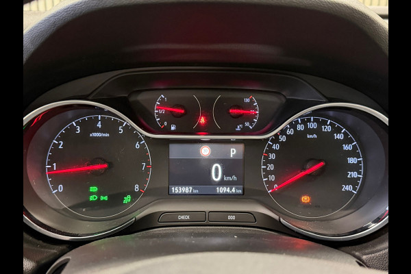 Opel Grandland X 1.2 Turbo Business Executive AUT. PANORAMADAK CRUISE NAVIGATIE APPLE CARPLAY LANE-ASSIST STOEL/STUURVERWARMING