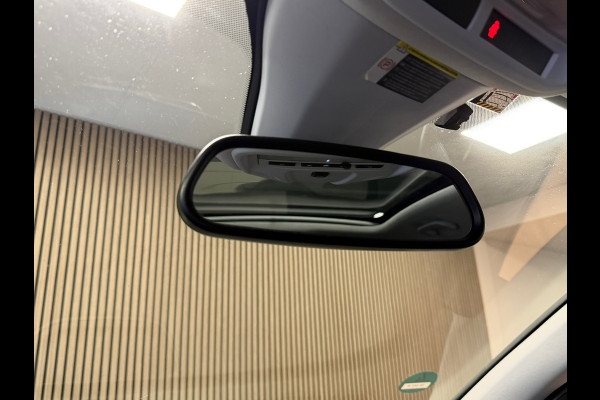 Opel Grandland X 1.2 Turbo Business Executive AUT. PANORAMADAK CRUISE NAVIGATIE APPLE CARPLAY LANE-ASSIST STOEL/STUURVERWARMING