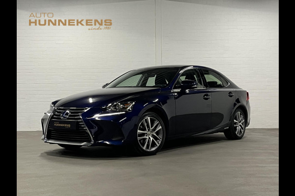 Lexus IS 300h Hybrid Business Line Cruise control | Stoelverwarming | Climate control | Leder/Stof | DAB | Navigatie