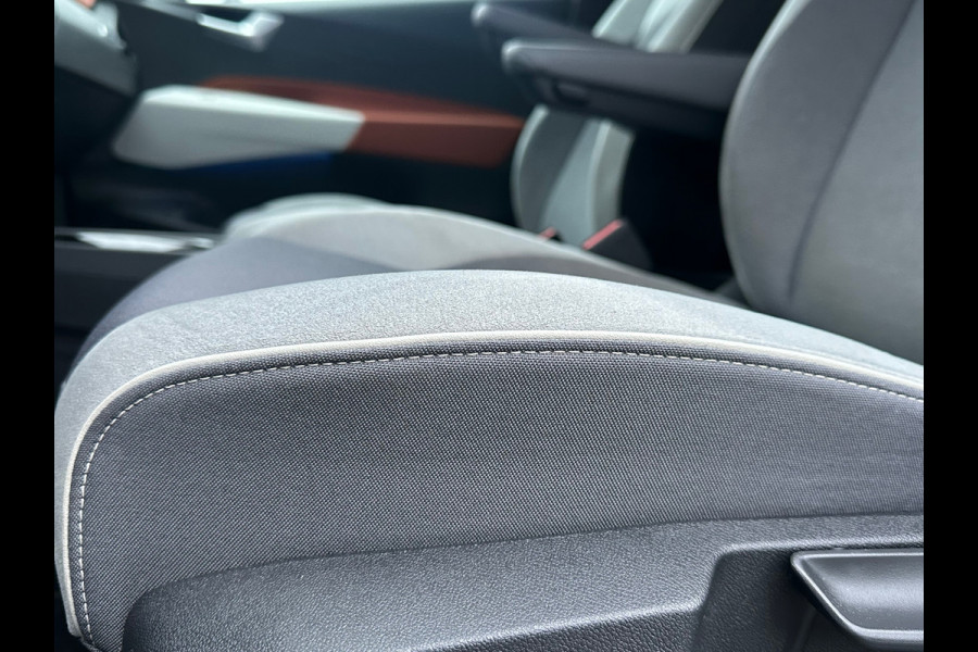 Volkswagen ID.3 First Plus 58 kWh Camera /Stoelverw./ PDC