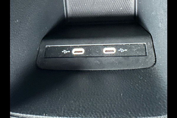 Volkswagen ID.3 First Plus 58 kWh Camera /Stoelverw./ PDC