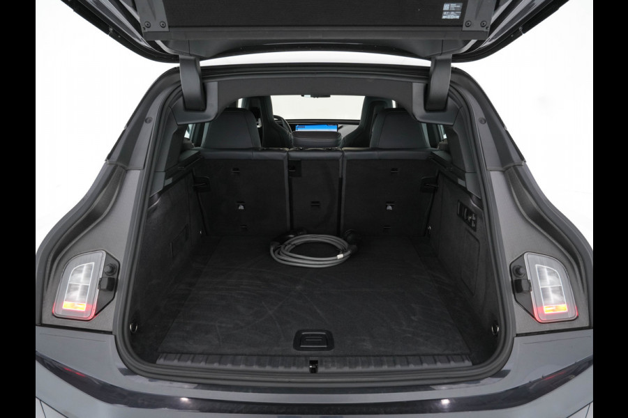 BMW iX xDrive40 High Executive 77 kWh ( 3-Fase ) {SOH-100%} (INCL-BTW) Aut. *PANO | HEAD-UP | HARMAN/KARDON-SURROUND | SOFT-CLOSE | DAB+ | DIGI-COCKPIT | HEATED-COMFORTSEATS | FULL-LED | CARPLAY | TOWBAR | AMBIENT-LIGHT | TOPVIEW | MEMORY-PACK |