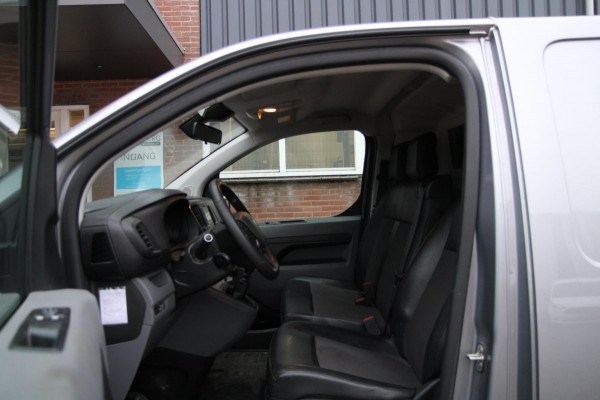 Peugeot Expert 1.5 BlueHDI 100PK L2H1 Standard Premium / Trekhaak / App connect