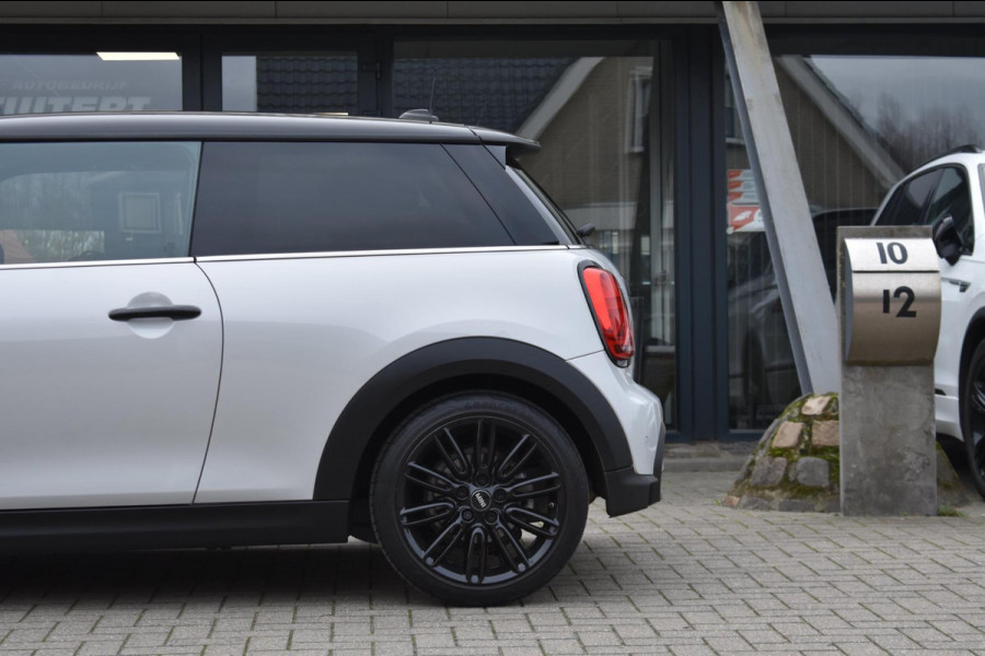 MINI Mini 1.5 Cooper APPLE CARPLAY | STUUR / STOELVERWARMING | DEALER ONDERHOUDEN | SFEERVERLICHTING | NAVIGATIE