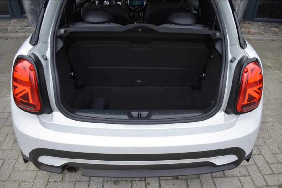 MINI Mini 1.5 Cooper APPLE CARPLAY | STUUR / STOELVERWARMING | DEALER ONDERHOUDEN | SFEERVERLICHTING | NAVIGATIE