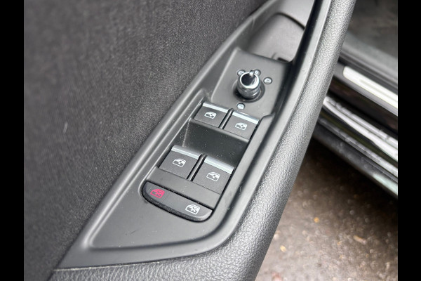 Audi A4 Avant 1.4 TFSI Sport S line black edition | Cruise + Navi Nu € 14.750,-!!!