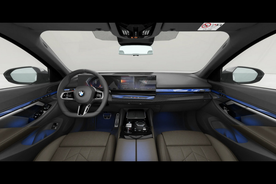 BMW 5 Serie Touring 520i|M-sport|Fisc€70.000|H&K|E-trekhaak|