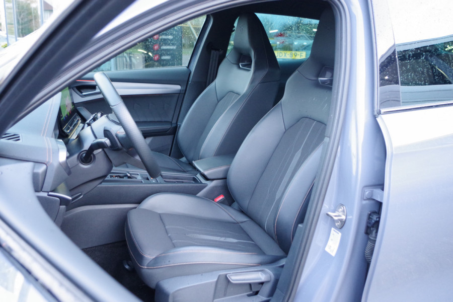 CUPRA Formentor 1.4 e-Hybrid 245 PK VZ Performance, Camera, Kuipstoelen, Adap. Cruise Control