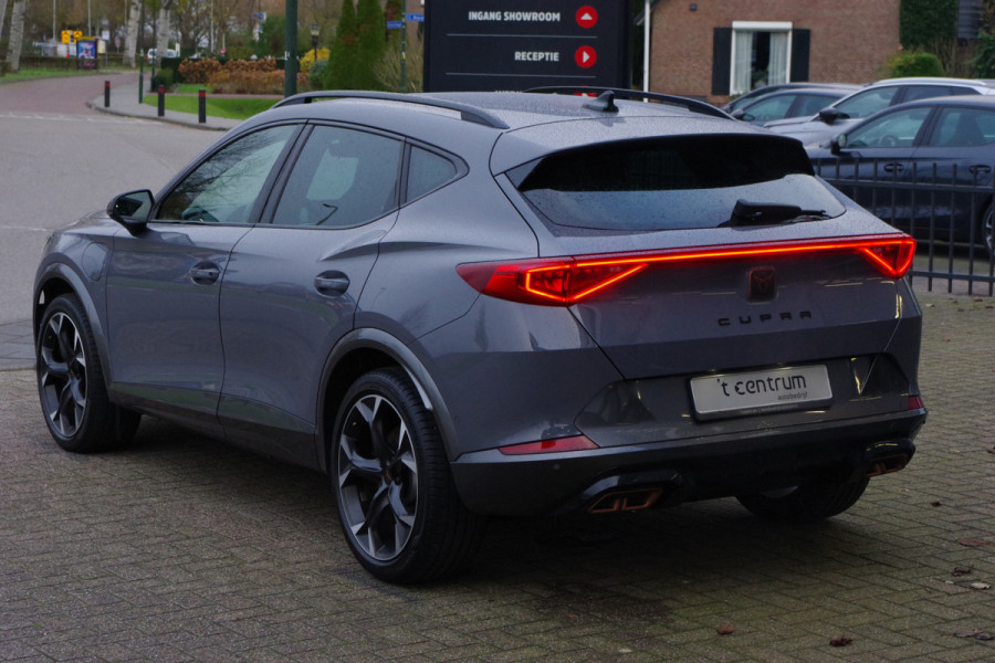 CUPRA Formentor 1.4 e-Hybrid 245 PK VZ Performance, Camera, Kuipstoelen, Adap. Cruise Control