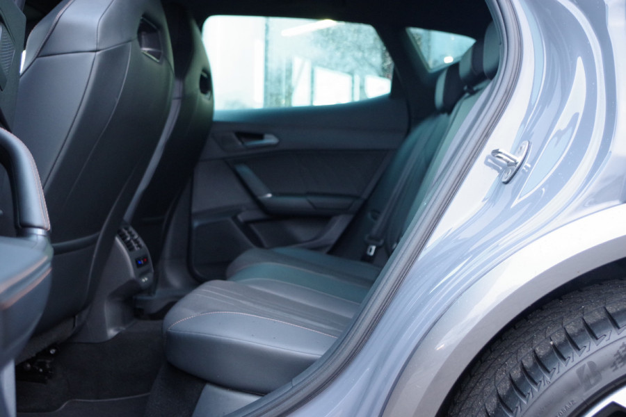 CUPRA Formentor 1.4 e-Hybrid 245 PK VZ Performance, Camera, Kuipstoelen, Adap. Cruise Control