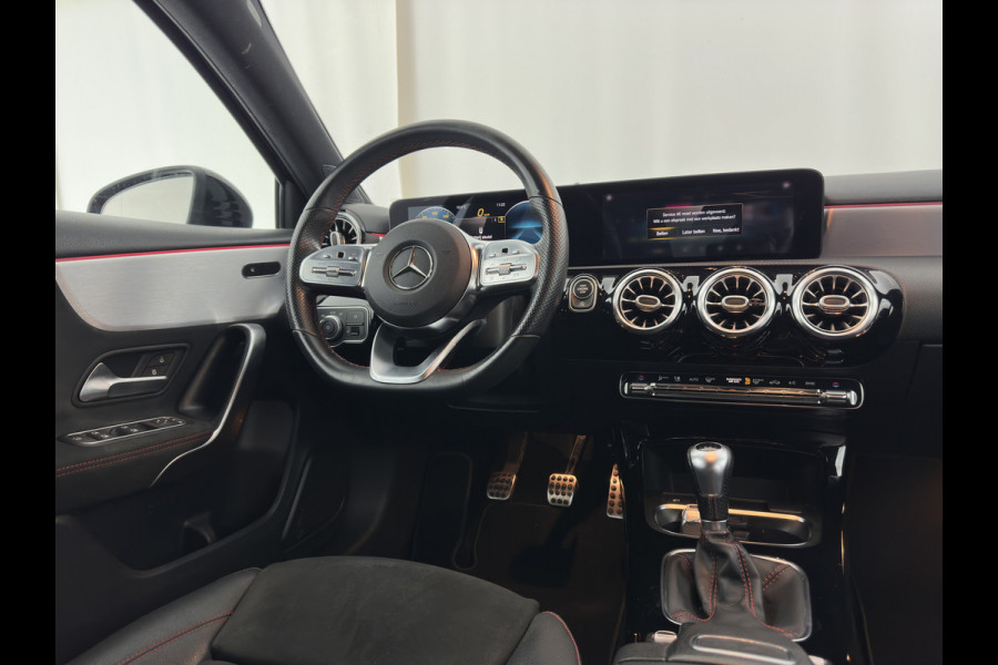 Mercedes-Benz A-Klasse 160 BUSINESS SOLUTION AMG *WIDESCREEN-DIGI-COCKPIT | FULL-LED | LEATHER-MICROFIBRE | CAMERA | ECC | PDC | CRUISE | HEATED-SPORTSEATS | PRIVACY-GLASS | 18"ALU*