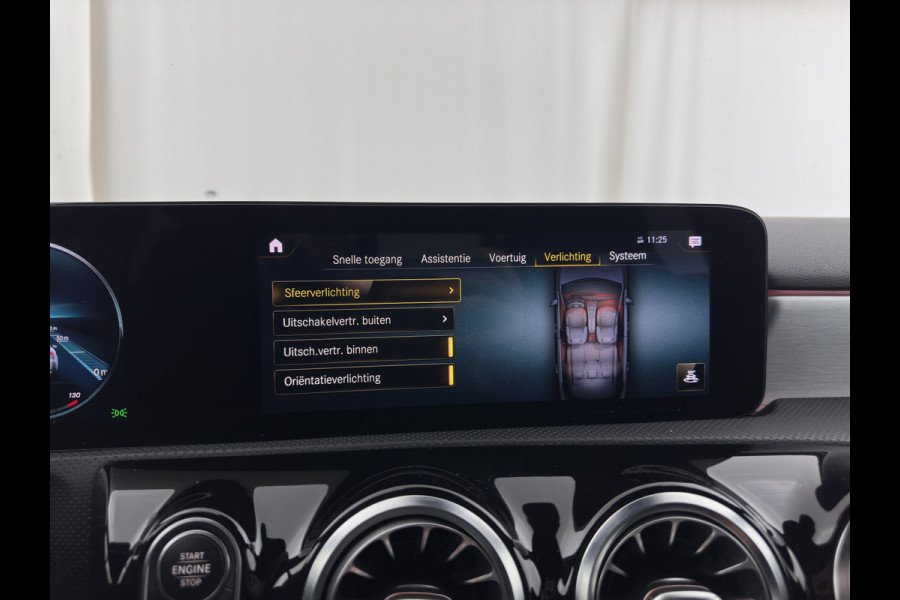 Mercedes-Benz A-Klasse 160 BUSINESS SOLUTION AMG *WIDESCREEN-DIGI-COCKPIT | FULL-LED | LEATHER-MICROFIBRE | CAMERA | ECC | PDC | CRUISE | HEATED-SPORTSEATS | PRIVACY-GLASS | 18"ALU*