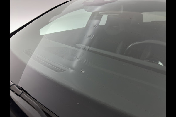 Mercedes-Benz A-Klasse 160 BUSINESS SOLUTION AMG *WIDESCREEN-DIGI-COCKPIT | FULL-LED | LEATHER-MICROFIBRE | CAMERA | ECC | PDC | CRUISE | HEATED-SPORTSEATS | PRIVACY-GLASS | 18"ALU*