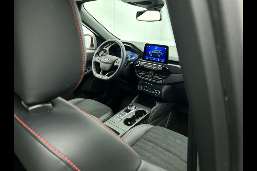 Ford Kuga 2.5 PHEV 225 PK Aut. ST-Line X Adaptive Cruise Control 19" LM Velgen PDC VA + Camera Design Pack Driver Assistance Pack Winter Pack Premium White Metallic Trekhaak