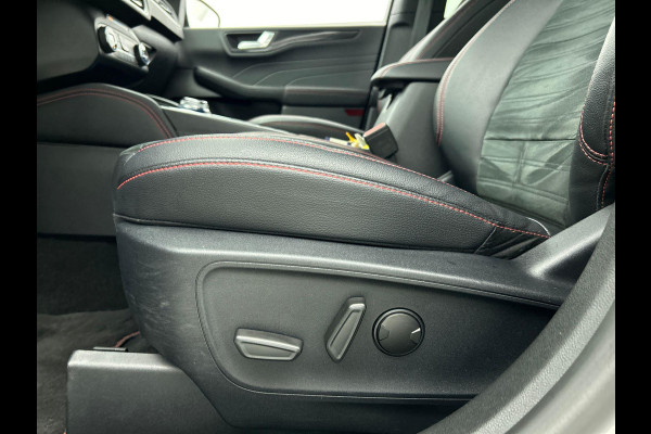 Ford Kuga 2.5 PHEV 225 PK Aut. ST-Line X Adaptive Cruise Control 19" LM Velgen PDC VA + Camera Design Pack Driver Assistance Pack Winter Pack Premium White Metallic Trekhaak