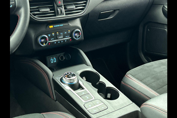 Ford Kuga 2.5 PHEV 225 PK Aut. ST-Line X Adaptive Cruise Control 19" LM Velgen PDC VA + Camera Design Pack Driver Assistance Pack Winter Pack Premium White Metallic Trekhaak